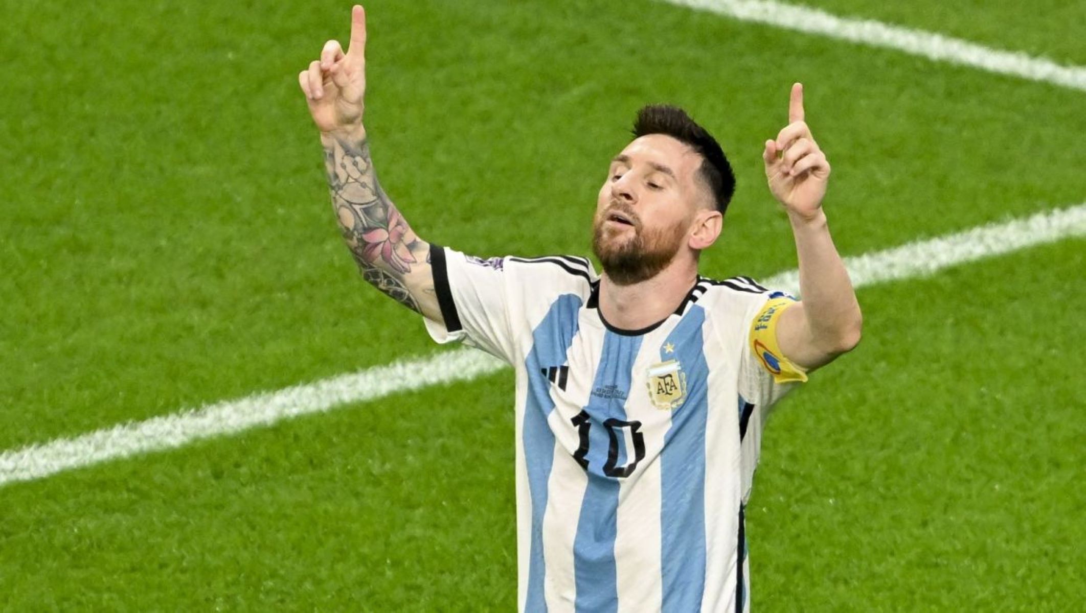 Γουόκερ και Αλεξάντερ – Άρνολντ κάνουν… τον σταυρό τους που γλίτωσαν από τον Μέσι!