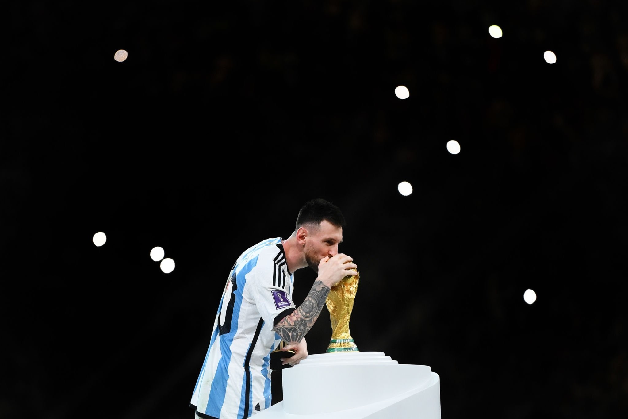 Μέσι «έριξες»… το instagram – Έσπασε το ρεκόρ του Κριστιάνο (pic)