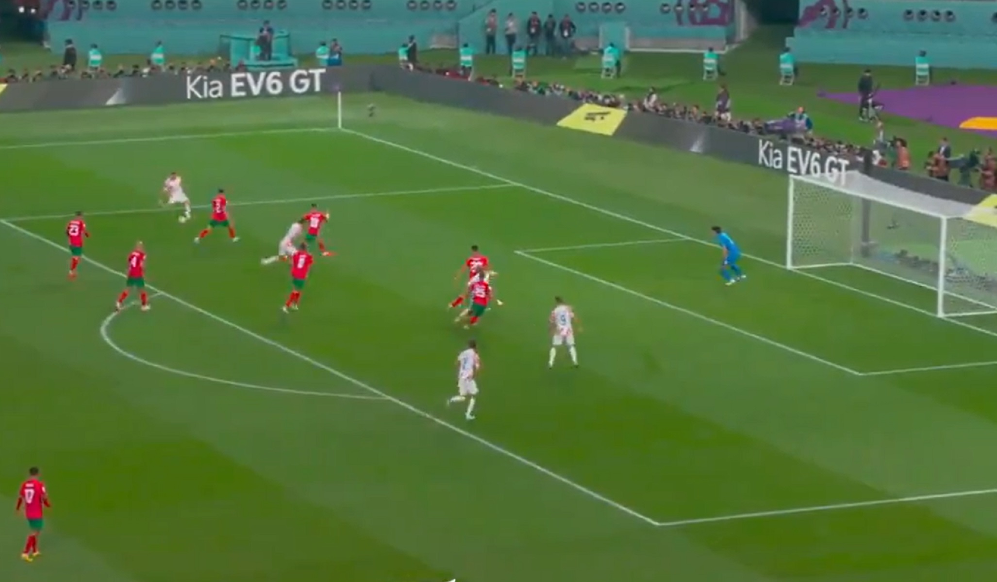 Πλασέ… ποίημα του Όρσιτς – Προβάδισμα με υπέροχο «τεμάχιο» η Κροατία (vid)