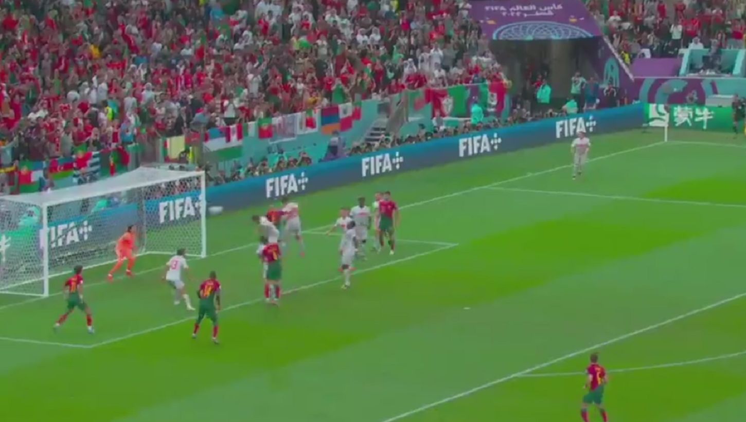 Γερόλυκος, αλλά με κεφαλιά δυνατή σαν σουτ: 2-0 με Πέπε οι Πορτογάλοι! (vid)