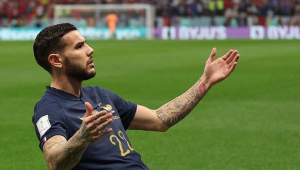 Ο Ερναντές τα κάνει όλα και... συμφέρει!