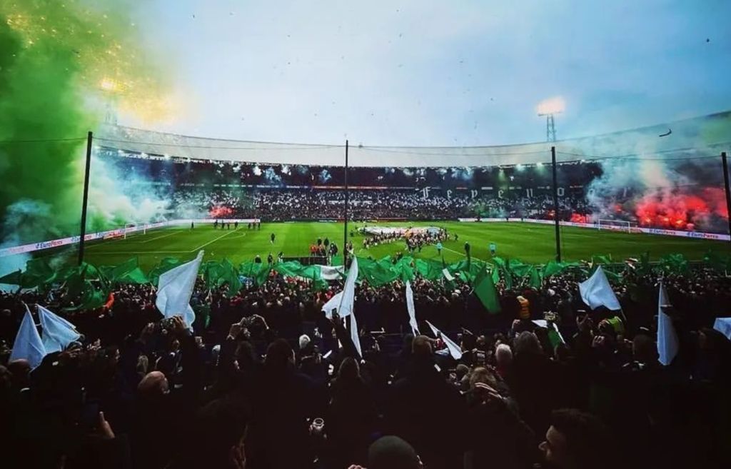 Φέγενορντ – Άγιαξ: Ανατριχίλα κι εκρηκτική ατμόσφαιρα στο «De Klassieker»! (pics, vids)