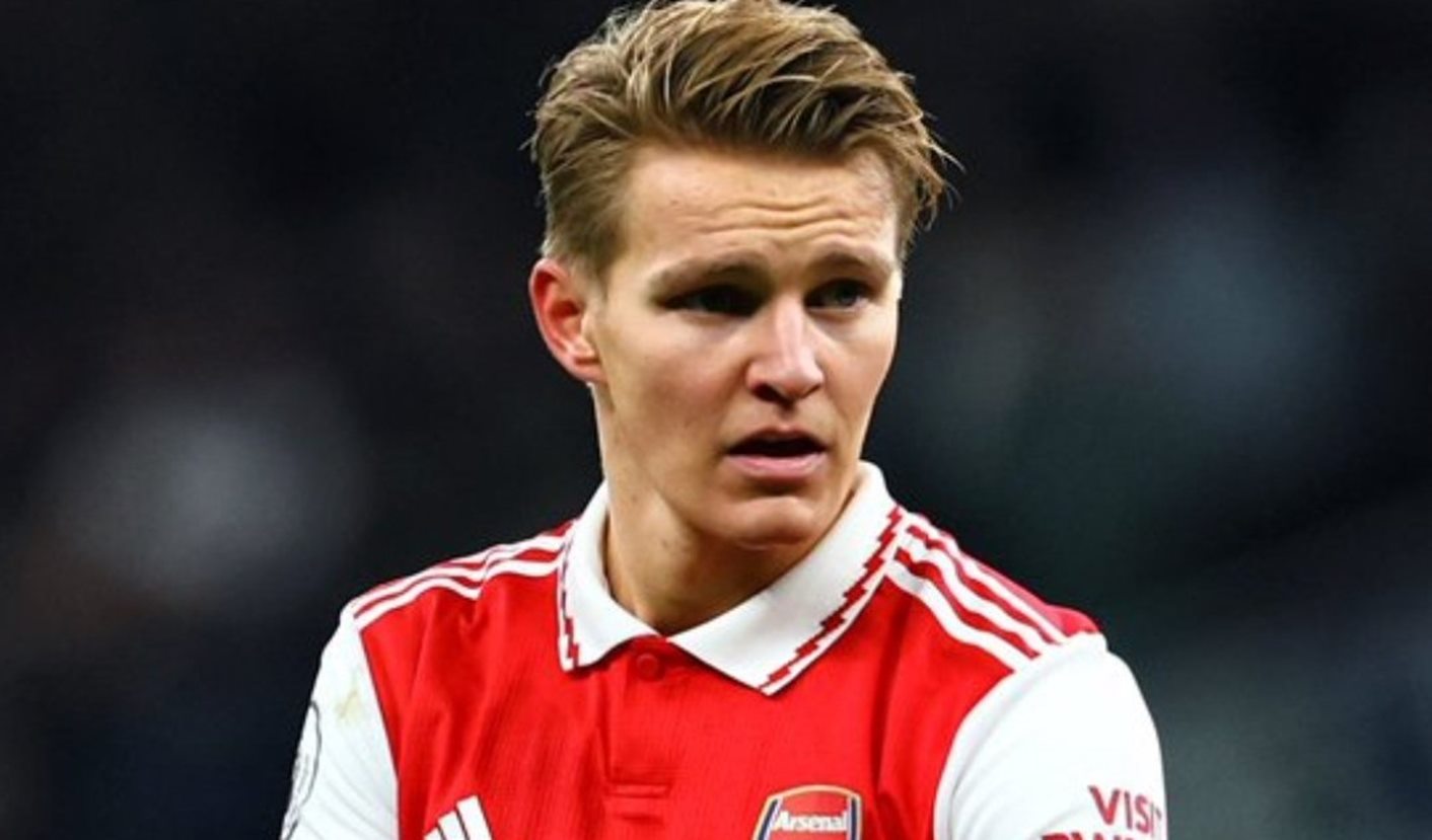 Μερακλής ο Όντεγκαρντ: Παραλίγο να βγάλει την πιο «άρρωστη» ασίστ της χρονιάς! (vids)