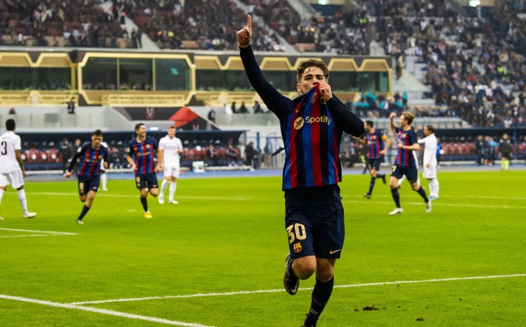 Super Μπαρτσελόνα: Νίκησε τη Ρεάλ Μαδρίτης με… βασιλική «τριάρα»! (vids)