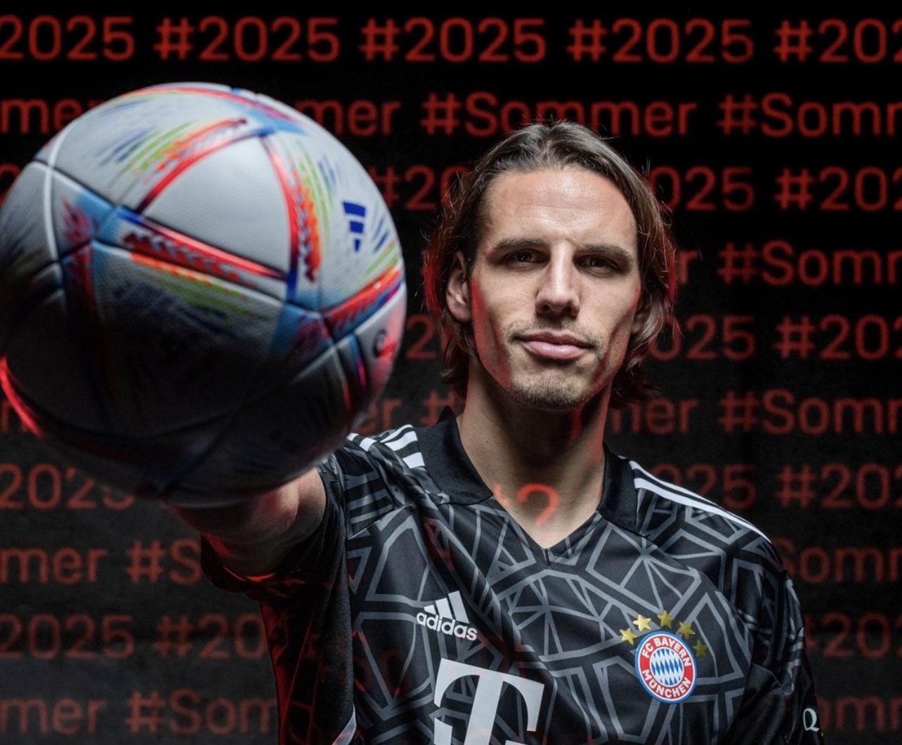 Επίσημο: Η Μπάγερν ανακοίνωσε τον αντι-Νόιερ (pic)