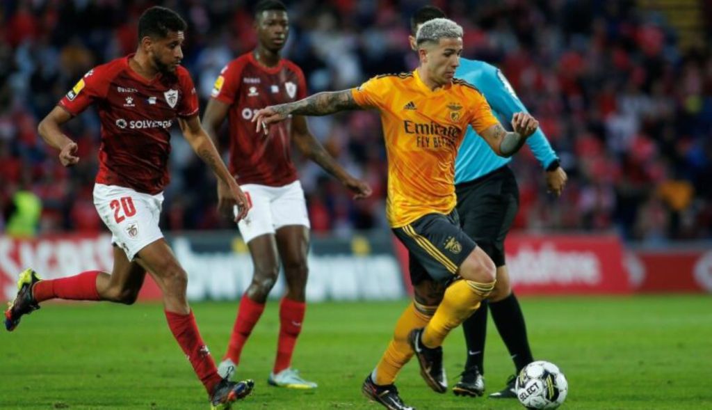 O Έντσο Φερνάντες με αυτές τις ασίστ εκτοξεύει κι άλλο την τιμή του (vid)