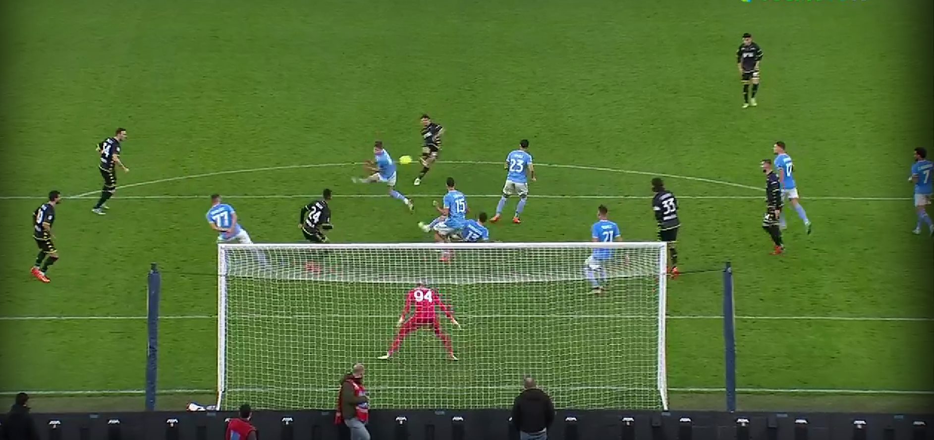 Ο «αετός» της Λάτσιο δεν πέθανε στον… αέρα, αλλά από σουτάρα του Μαρίν! (vid)