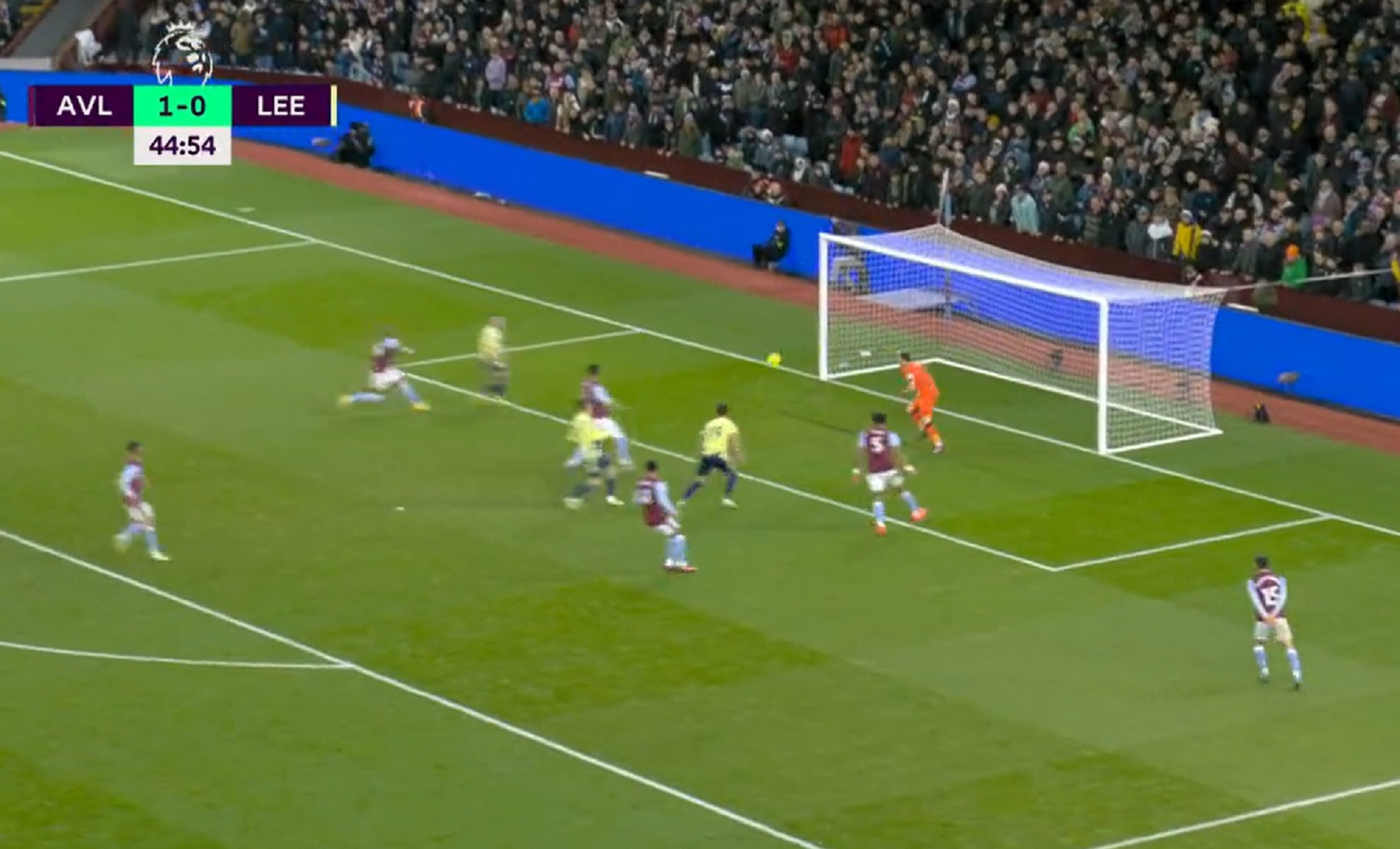 Ο ατσάλινος Μαρτίνες πιάνει τα απίστευτα και με την Άστον Βίλα (vid)