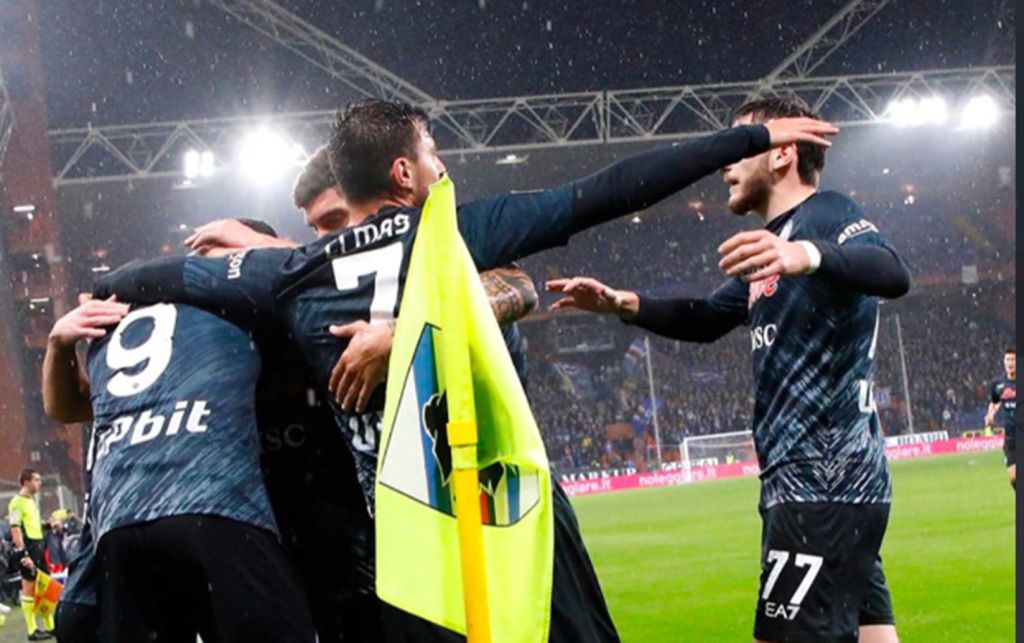 Και τώρα η Νάπολι χτίζει νέο… σερί! (vid)