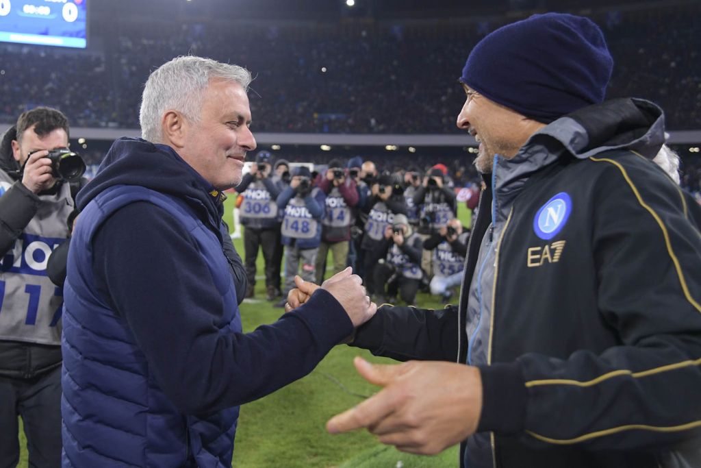 Άφησε το εγώ του ο Μουρίνιο και υποκλίθηκε στην «πρωταθλήτρια Νάπολι»