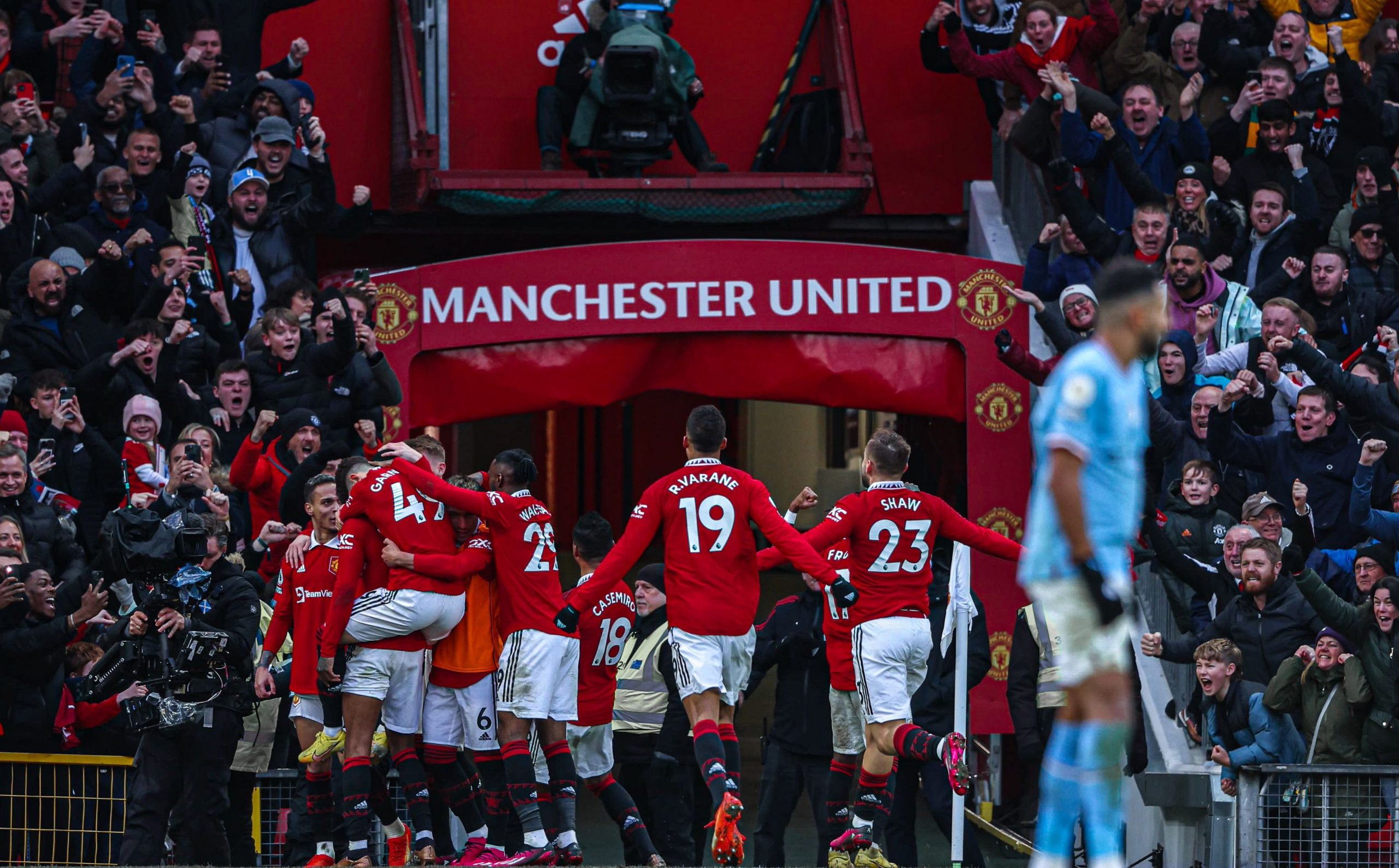 Η Ντόρτμουντ παίρνει «διαμαντάκι» μέσα από τα χέρια της Γιουνάιτεντ!