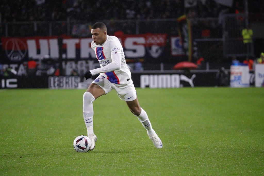 Η Παρί… σε κρίση – Ο Γκατιέ ζητάει από τους παίκτες του να ξυπνήσουν!