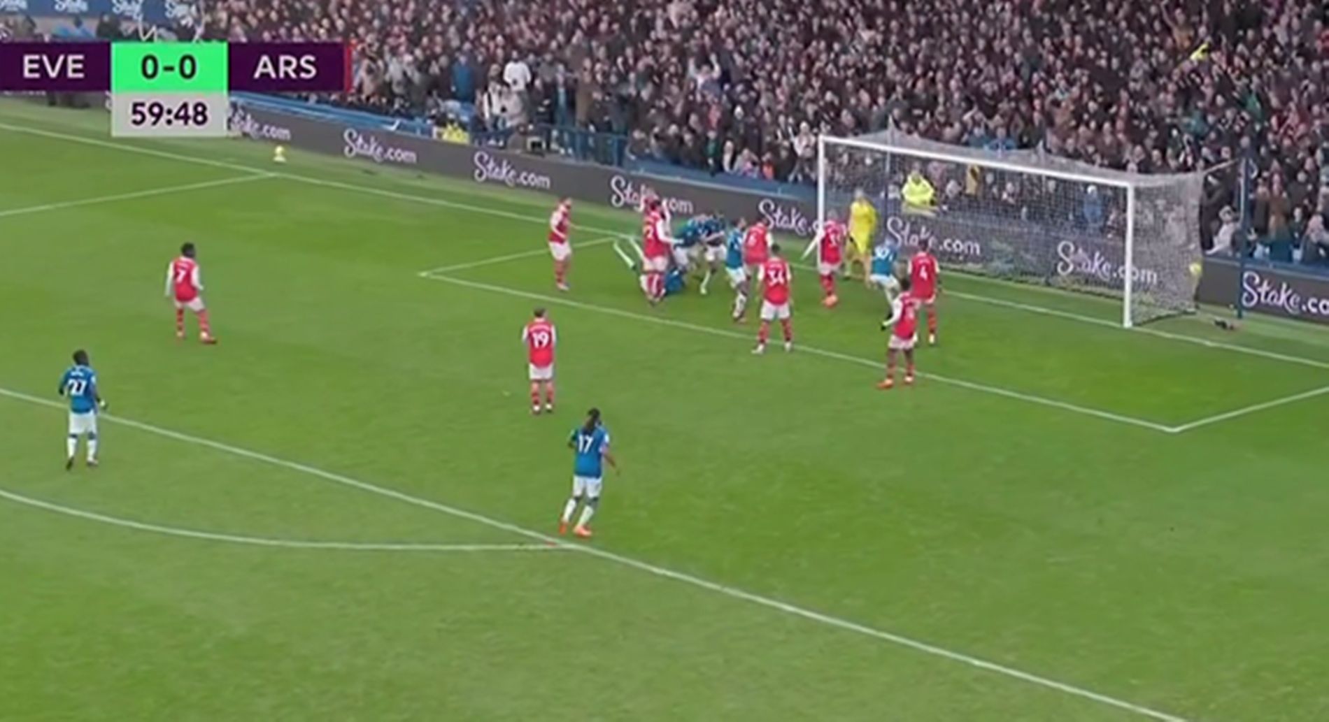 Ο Ταρκόφσκι βάζει «φωτιά» στο «Γκούντισον Παρκ» και αγχώνει για τα καλά την Άρσεναλ! (vid)