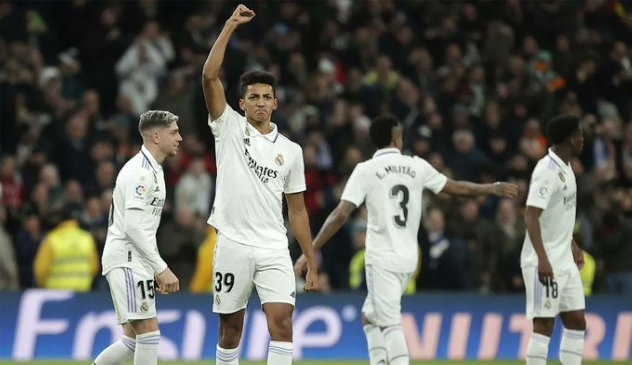 Ο Άλβαρο έβαλε το όνομά του στην ιστορία των Ρεάλ – Ατλέτικο (vid)