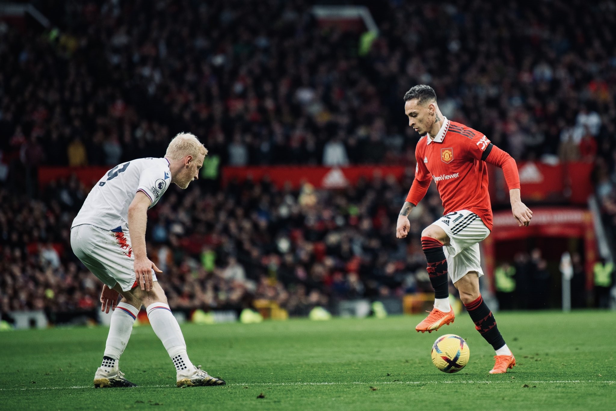 Γιουνάιτεντ, πλησιάζεις στην κορυφή – Η ομάδα του Τεν Χαγκ… αφήνει υποσχέσεις (vid)