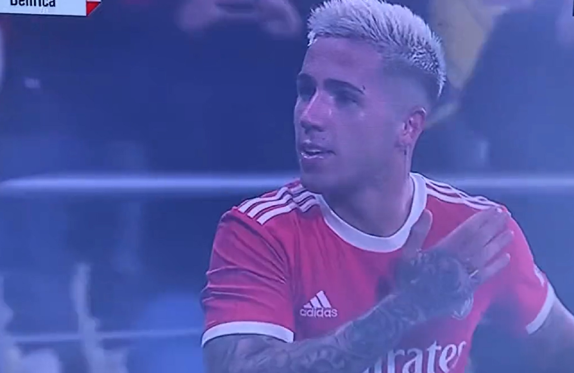 Πριν μερικές ημέρες ο Φερνάντες πουλούσε… οπαδιλίκι στην Μπενφίκα, τώρα στην Τσέλσι (vid)