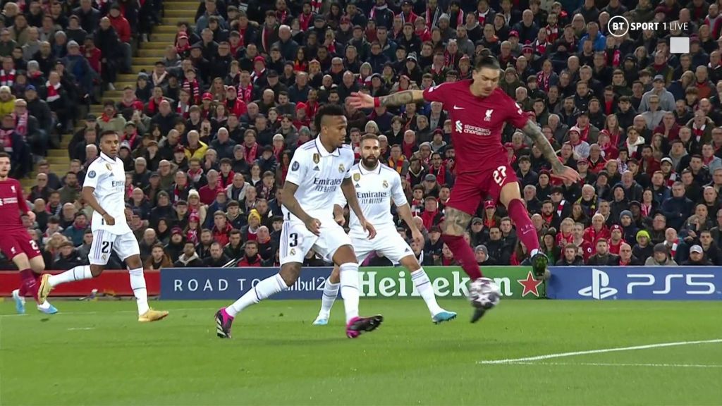 ΓΚΟΛΑΡΑ ο Νούνιες με μαγικό «τακουνάκι»! (vid)