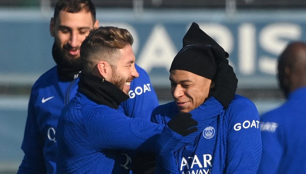 «Καίνε» τα πτυχία τους οι γιατροί της Παρί: Παραμιλάνε με τον Μπαπέ!