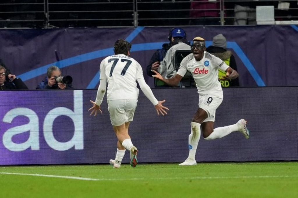 Ποια Μπάγερν, ποια Ρεάλ, ποια Παρί – Η επίθεση της Νάπολι απλά… δεν παίζεται (vid)