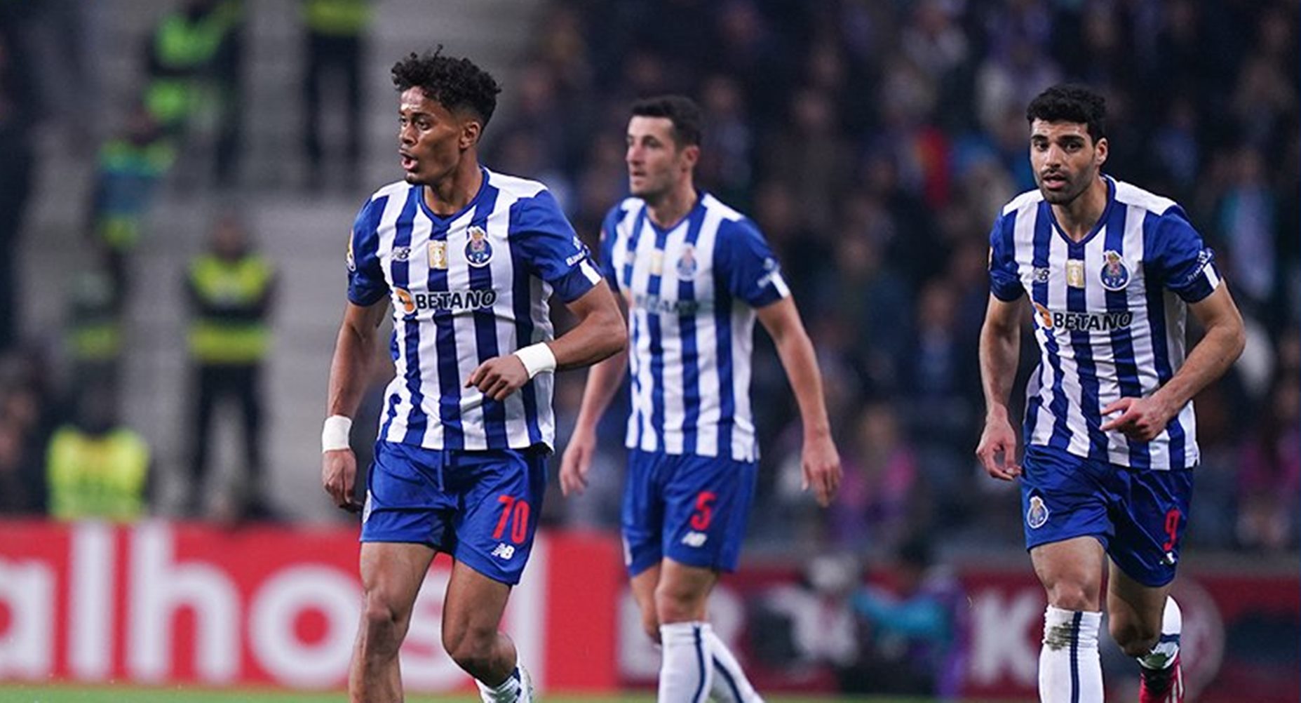 Η Ζιλ Βιθέντε ντρόπιασε μέσα στο «Ντραγκάο» την Πόρτο! (vids)