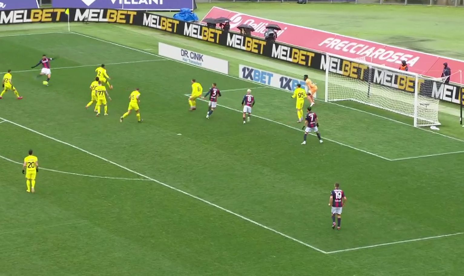 Η Μπολόνια είχε προειδοποιήσει την Ίντερ με σουτάρα στο δοκάρι! (vid)