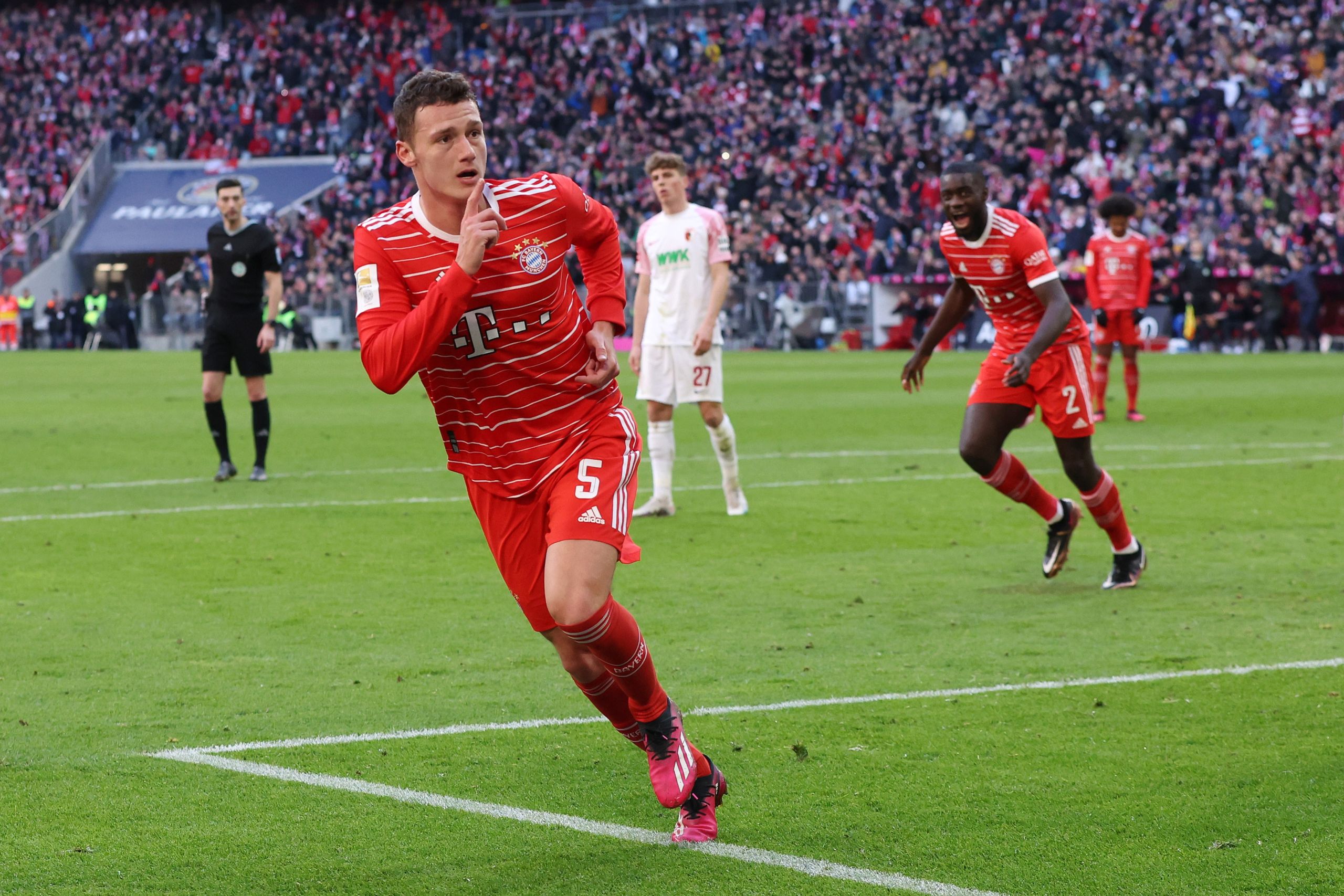 Το “θηρίο” ξύπνησε – Οι… Βαυαροί ξανάρχονται και έριξαν νέα 5αρα (vid)