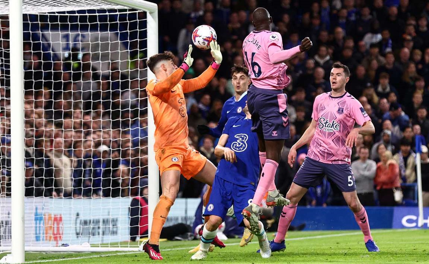 Η Τσέλσι… δάγκωσε τη γλώσσα της με το «ζαχαρωτό» – Ανάσα παραμονής για Έβερτον! (vid)