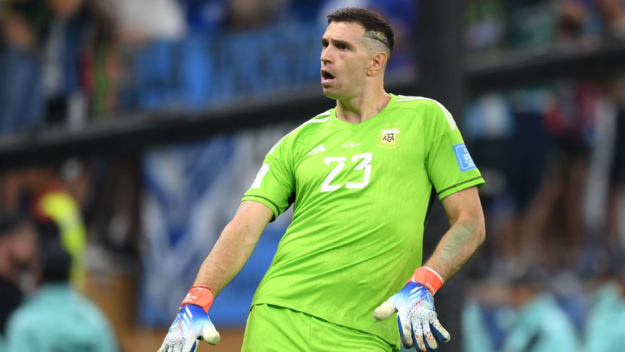 O Μαρτίνες αφήνει το Νησί και… ρίχνει άγκυρα στη Ρόμα του Μουρίνιο!