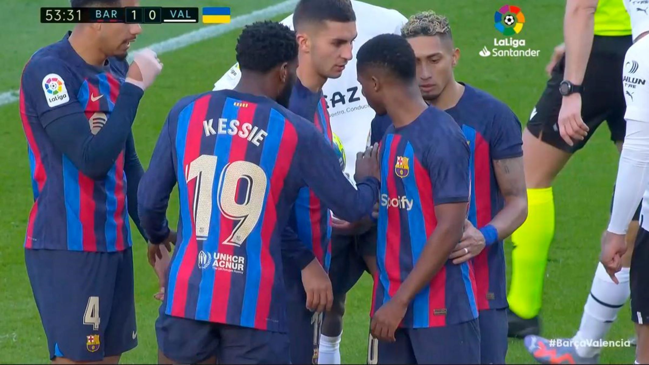 Μπαρτσελόνα: Φεράν Τόρες και Φάτι τσακώθηκαν για ένα πέναλτι (vid)