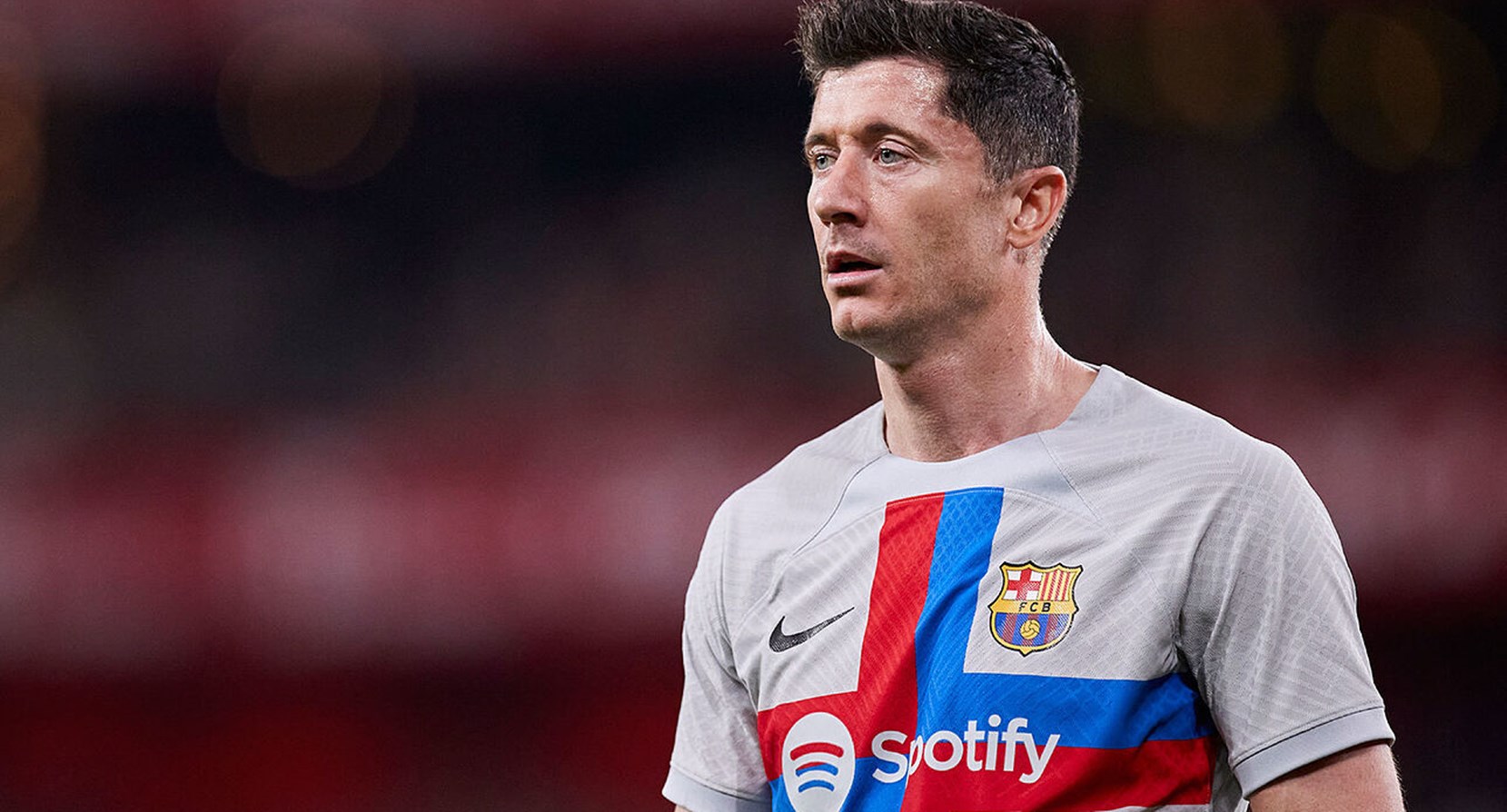 Μαχητής ο Λεβαντόφσκι: Μάτωσε για χάρη της Μπαρτσελόνα! (pic)