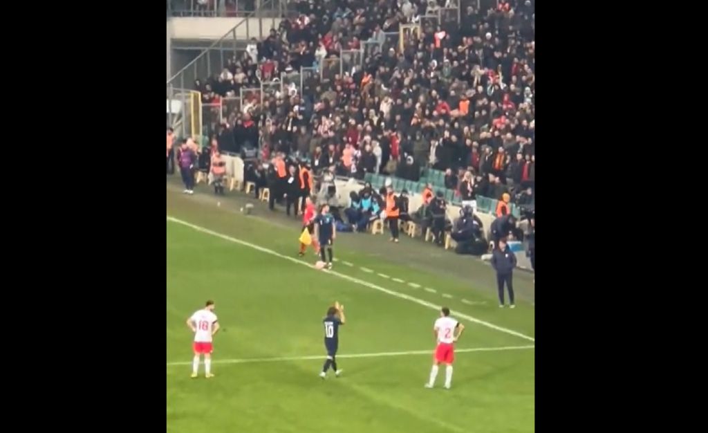 Οι Τούρκοι υποκλίθηκαν στον Λούκα Μόντριτς – Παρατεταμένο χειροκρότημα στον 37χρονο σούπερ σταρ (vid)