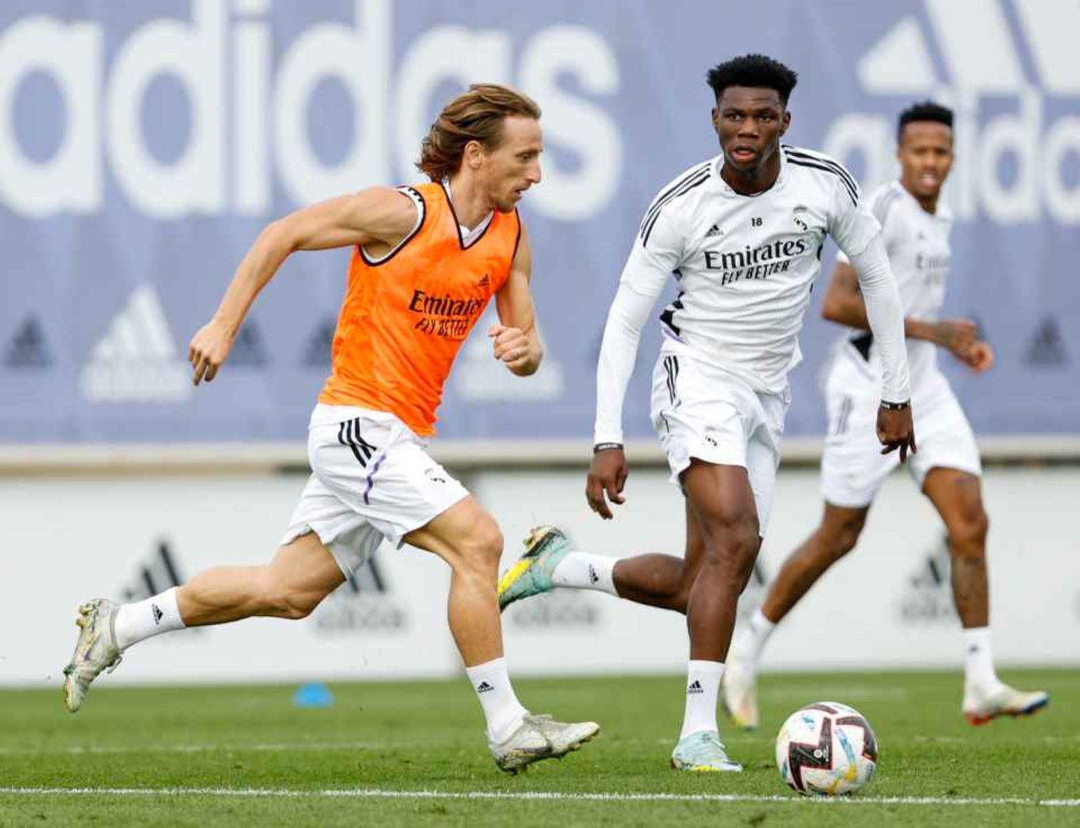 Τσουαμενί: «Για την σημερινή ασίστ ευθύνεται ο μάγος Μόντριτς»