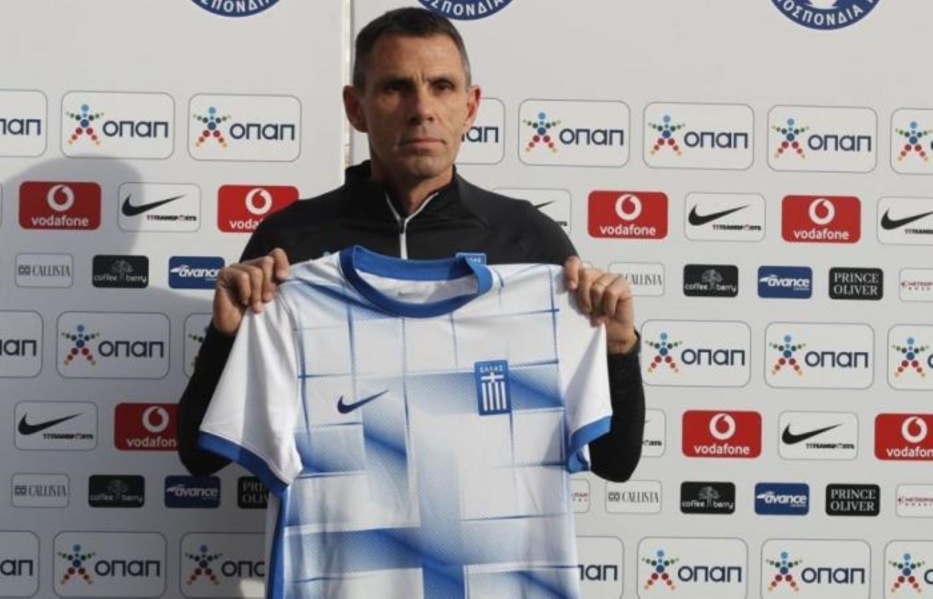 Γκουστάβο Πογιέτ: «Στόχος της Εθνικής η πρόκριση και όχι η δεύτερη ευκαιρία»