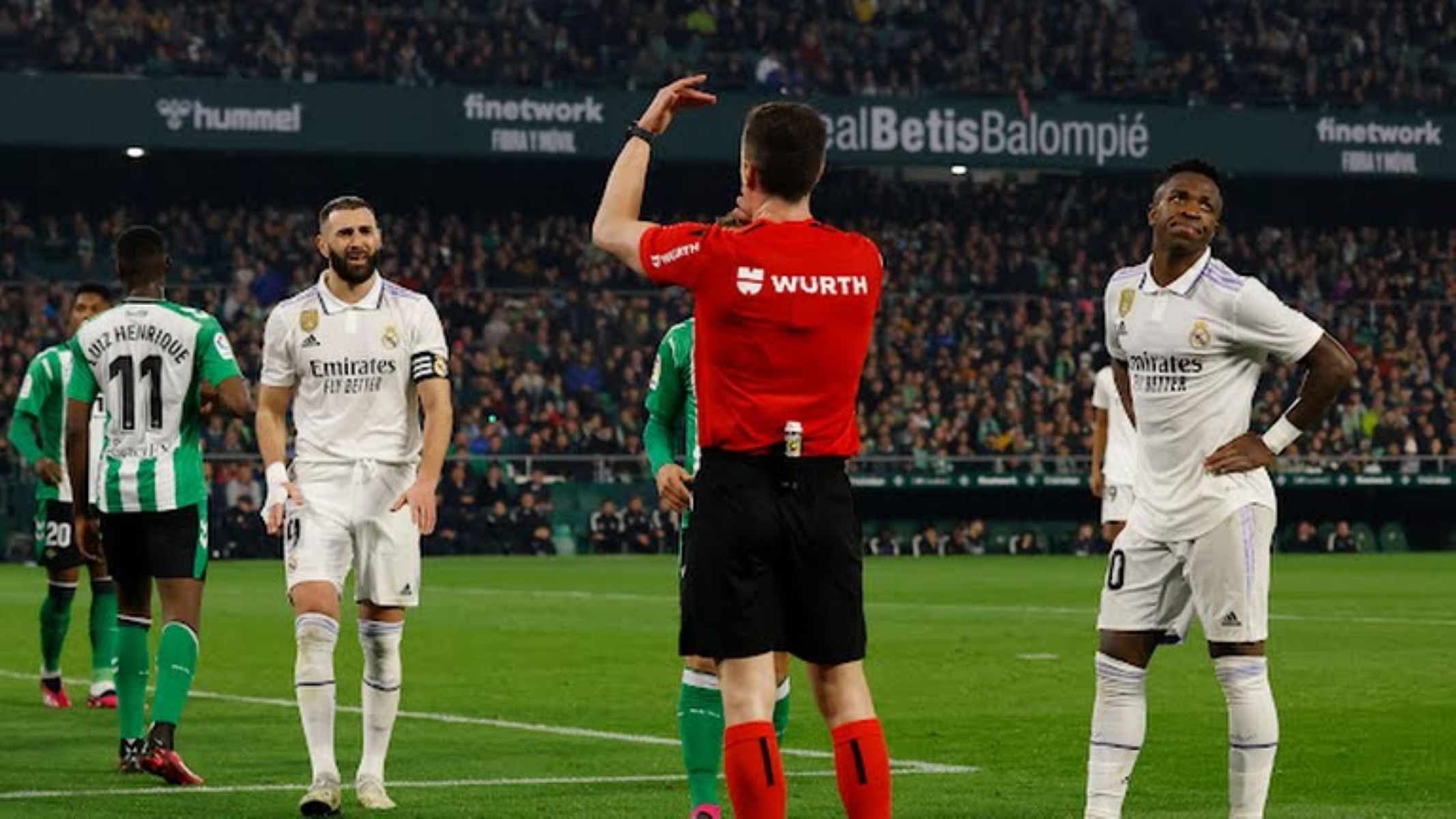 «Τριγμοί» στη Ρεάλ Μαδρίτης – Ομιλία Πέρεθ με πολλά νεύρα και προσεχώς… αποφάσεις