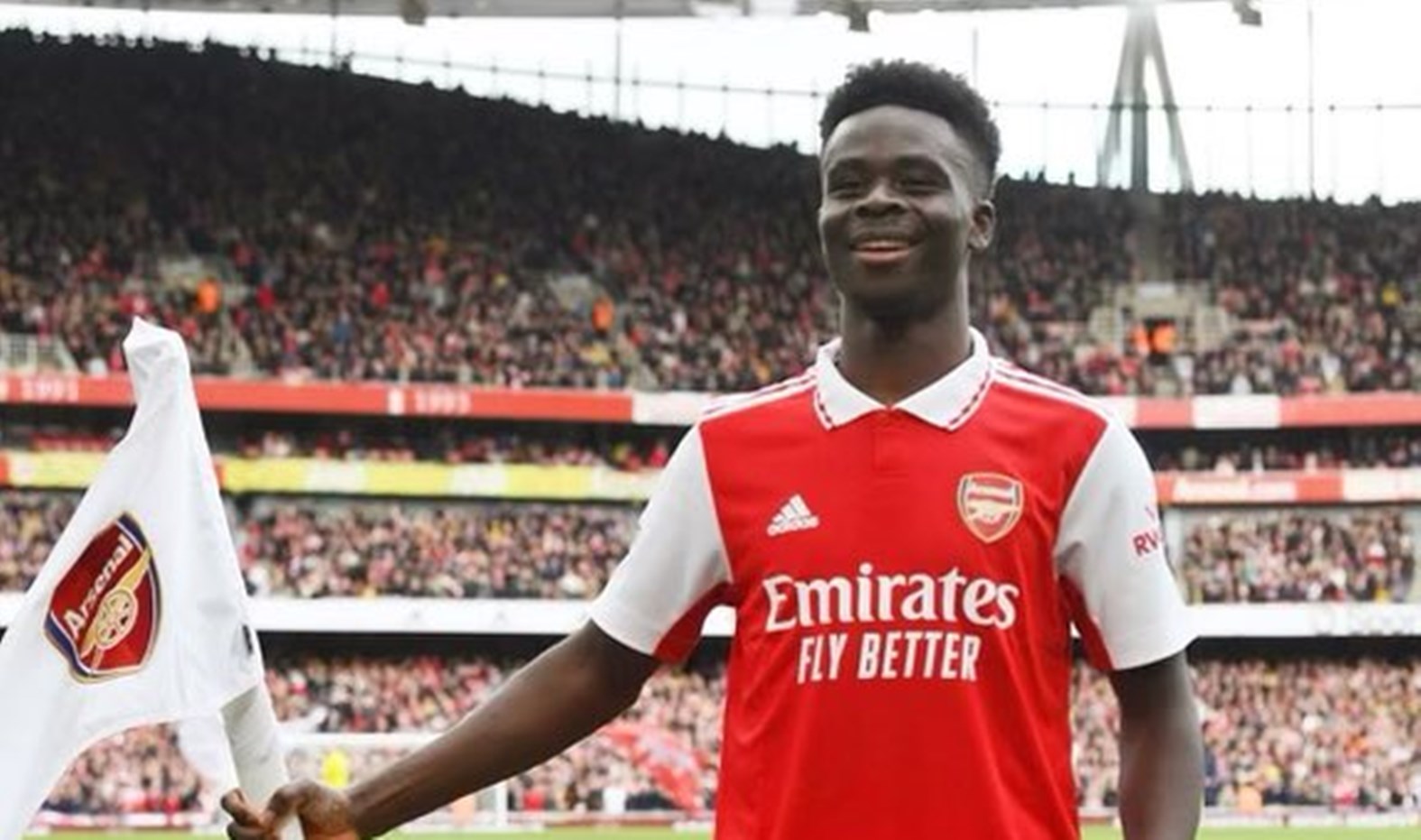 Ούτε Χάαλαντ, ούτε Σαλάχ, ούτε… κανείς: Μόνο ο Σάκα έχει τέτοια νούμερα!