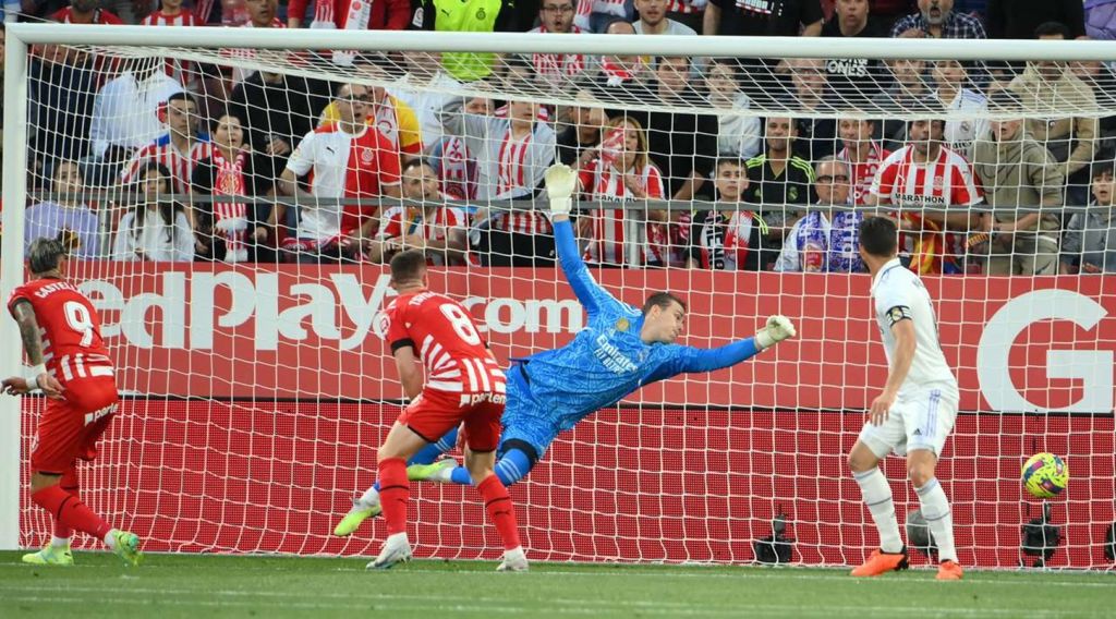 Λείπει πολύ από τη Ρεάλ ο Κουρτουά – Δυο γκολ ο Καστεγιάνος για τη Χιρόνα! (vids)