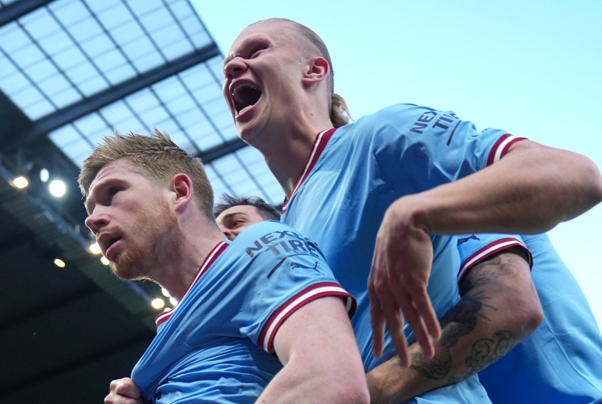 Η Σίτι χωρίς να… ιδρώσει ισοπέδωσε την Άρσεναλ! (vid)