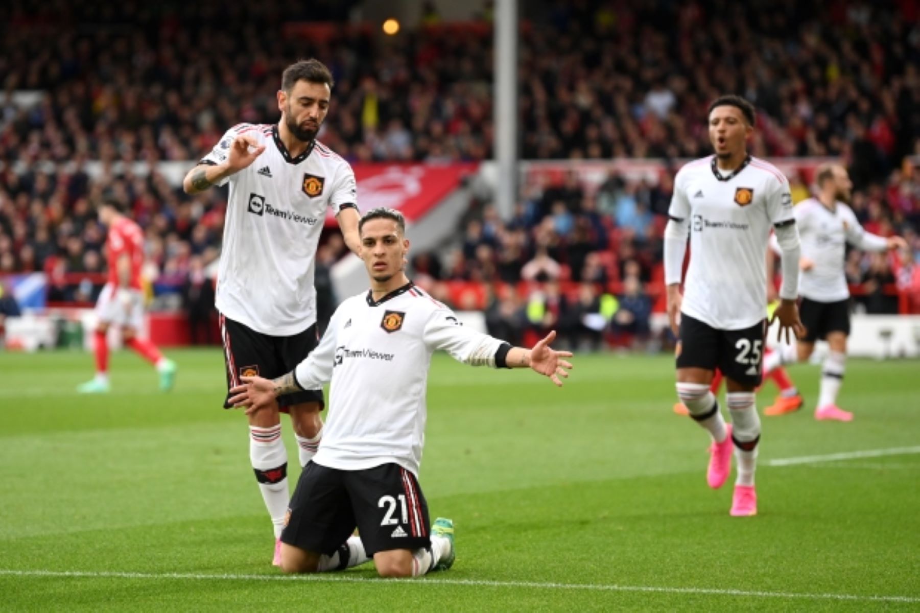 Νότινγχαμ – Γιουνάιτεντ: Ψεκάστε, σκουπίστε, τελειώσατε (vid)