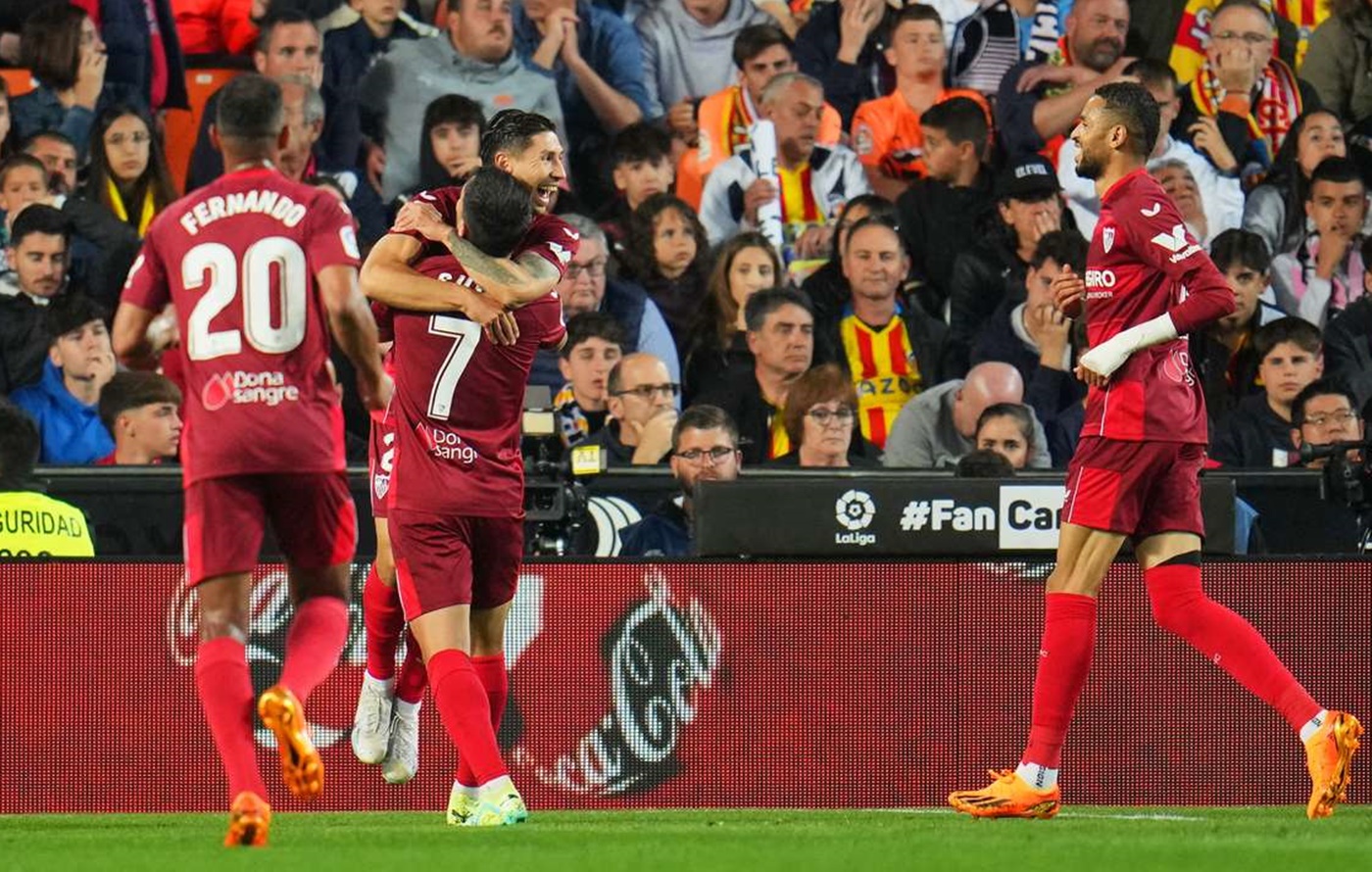 Η Σεβίλλη «σπρώχνει» στον υποβιβασμό τη Βαλένθια με διπλό μες στο «Μεστάγια»! (vid)