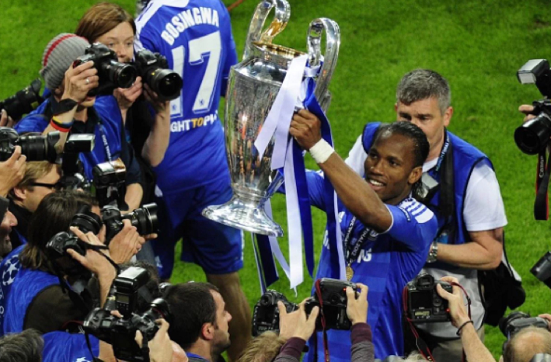 Μουρίνιο για Ντρογκμπά: «Έτσι γνωριστήκαμε! Δεν είχα… ούτε φράγκο, αλλά τον έπεισα»