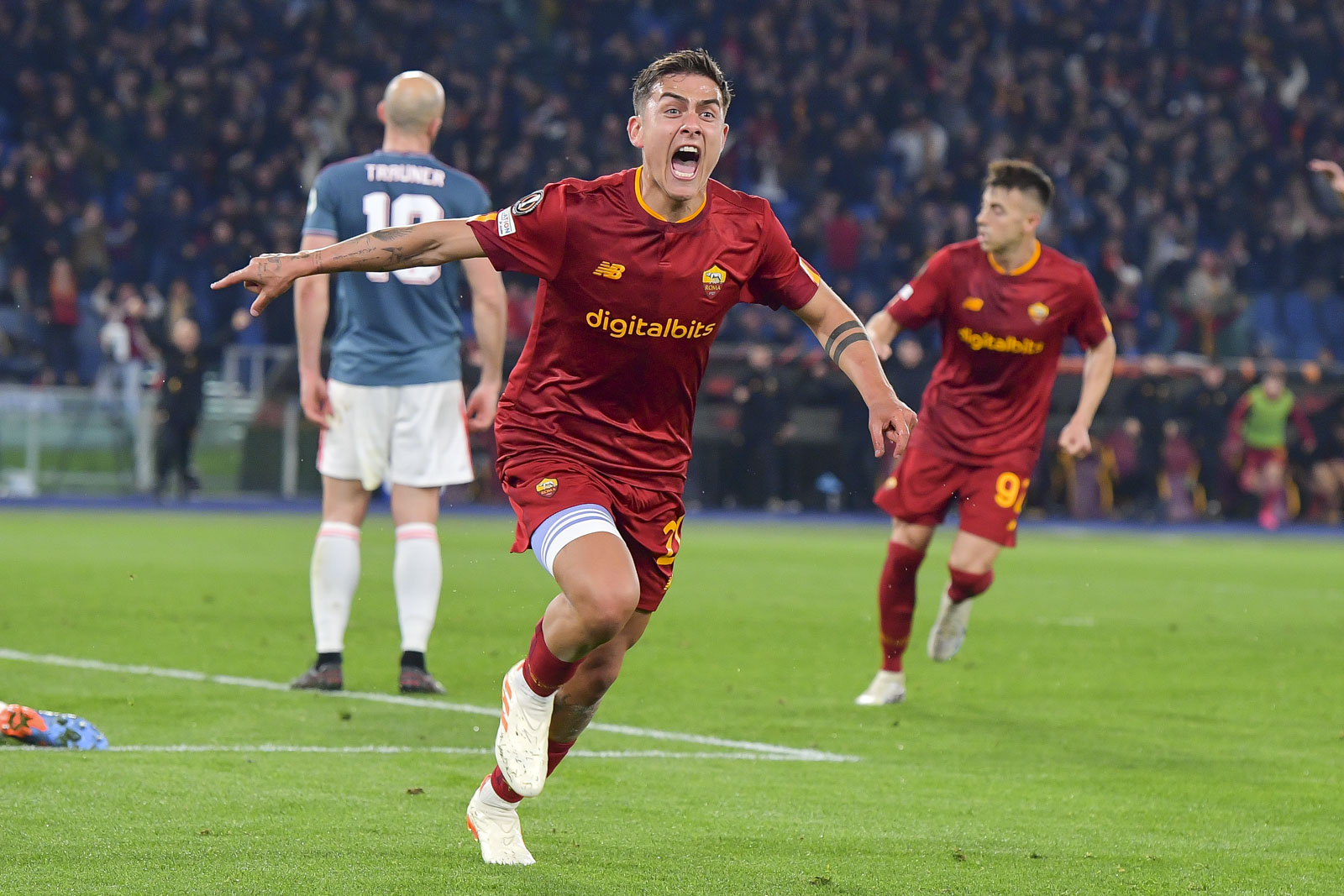 Είναι βαριά της Ρόμα η φανέλα – Κατάθεση ψυχής και στους «4» η ομάδα του Μουρίνιο (vid)