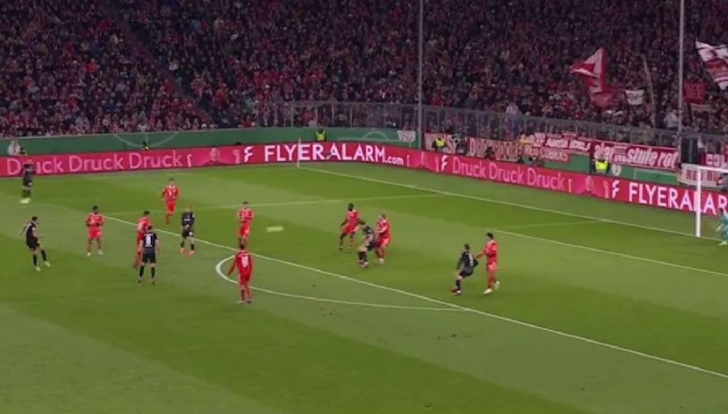 ΓΚΟΛΑΡΑ της Φράιμπουργκ στο Μόναχο ο Χόφλερ! (vid)