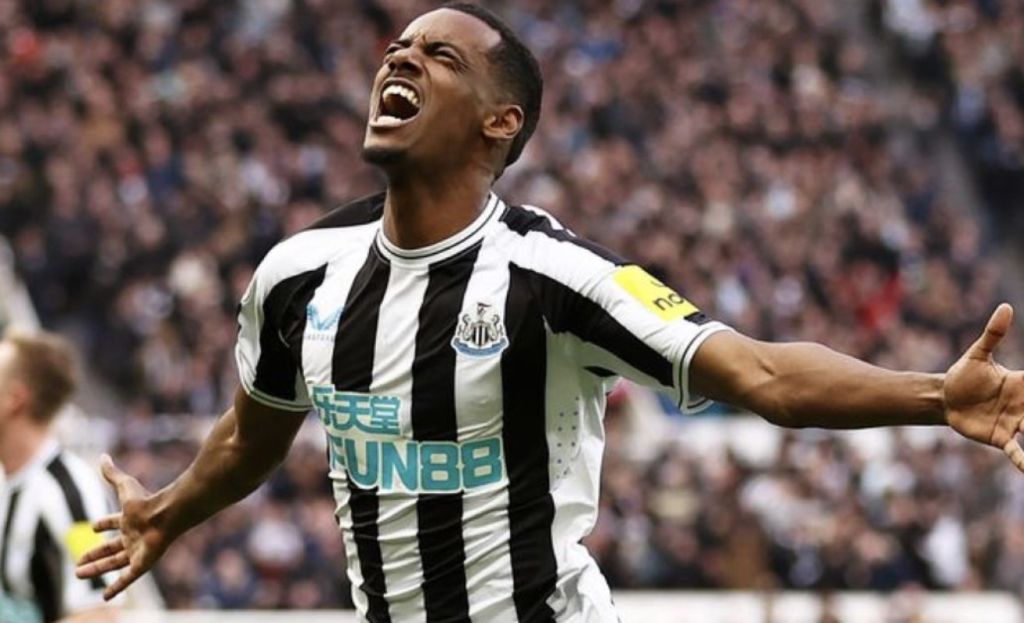 Βοήθεια, τι κάνει η Νιούκαστλ – Σκοράρει το.. 5-0 στο 21′ κόντρα στην Τότεναμ (vid)