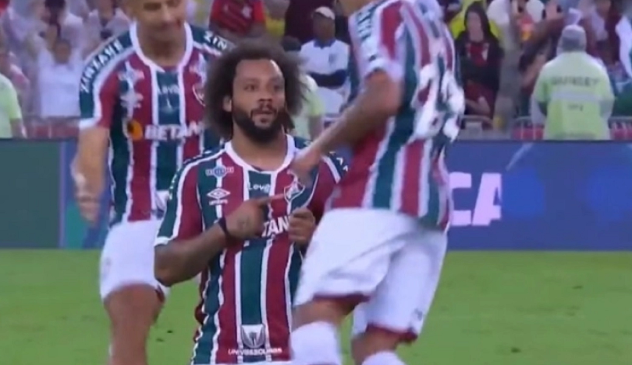 Μαρσέλο: Το πρώτο του γκολ στην επιστροφή στη Φλουμινένσε είναι σκέτο… αριστούργημα (vid)