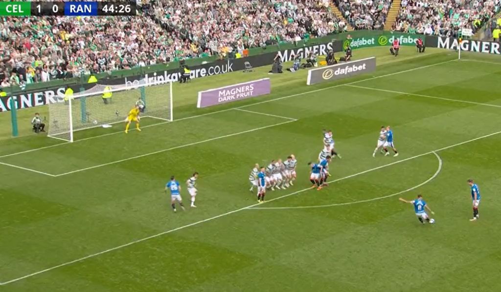 Η απευθείας εκτέλεση φάουλ… ποίημα του Ταβερνιέρ στο Σέλτικ – Ρέιντζερς (vid)