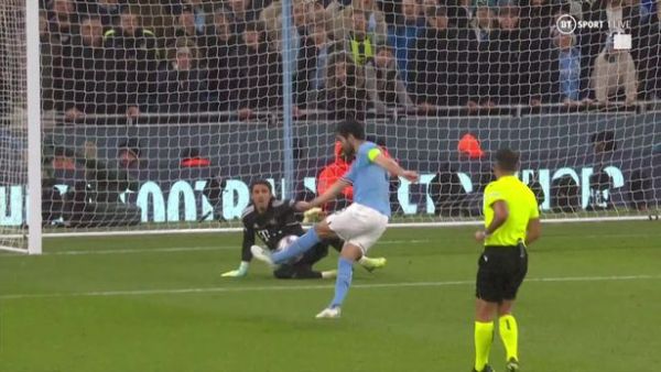 Γιαν Ζόμερ: Τον... κρέμασε η άμυνά του!