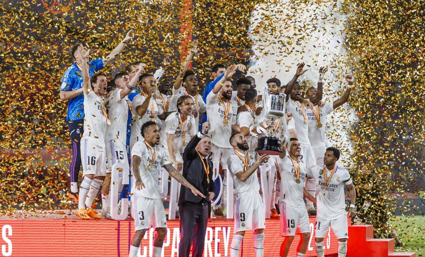 Απίθανο στατιστικό: 20 παίκτες της Ρεάλ έχουν σηκώσει κάθε πιθανό τρόπαιο με τη φανέλα της! (pic)