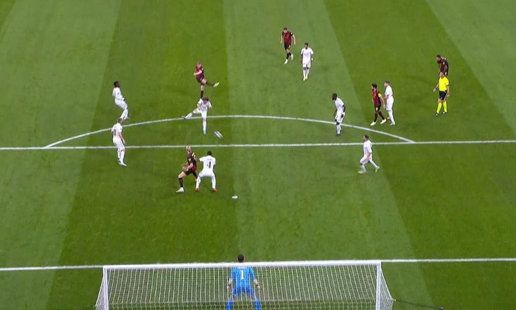 ΓΚΟΛΑΡΑ «καρμπόν» του Ντε Μπρούιν – Μόνο έτσι νικιέται ο Κουρτουά! (vid)