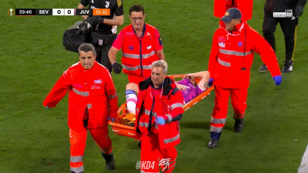 Ο Γκουντέλι έστειλε νοσοκομείο τον Φατζιόλι και δεν πήρε ούτε κίτρινη! (vid)