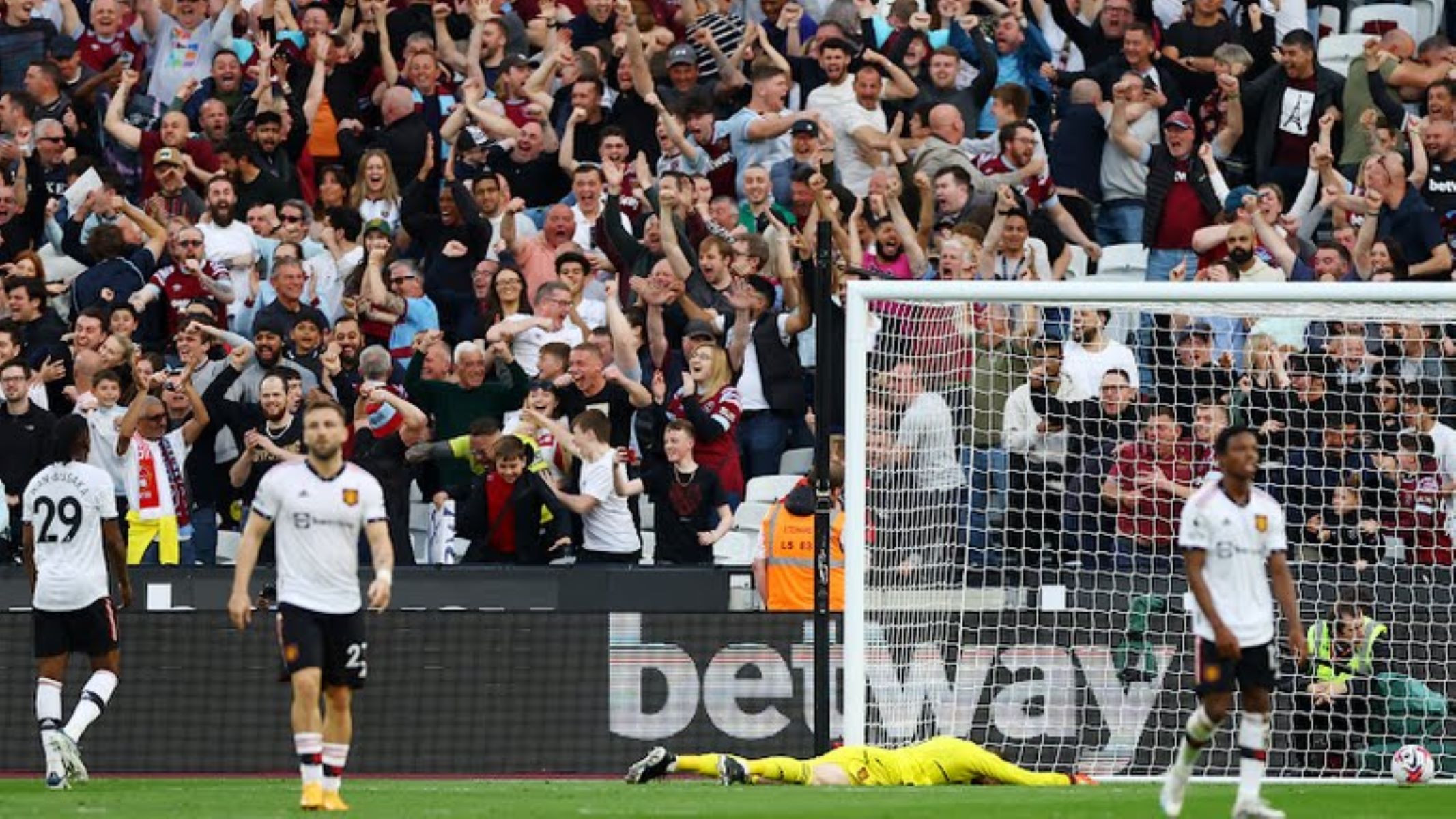 Τέτοια κάνει η Γιουνάιτεντ και στη Λίβερπουλ θα αρχίσουν να πιστεύουν σε θαύματα (vid)